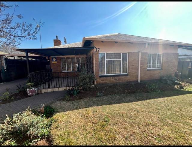 3 BEDROOM HOUSE FOR SALE IN VANDERBIJLPARK CE 1
